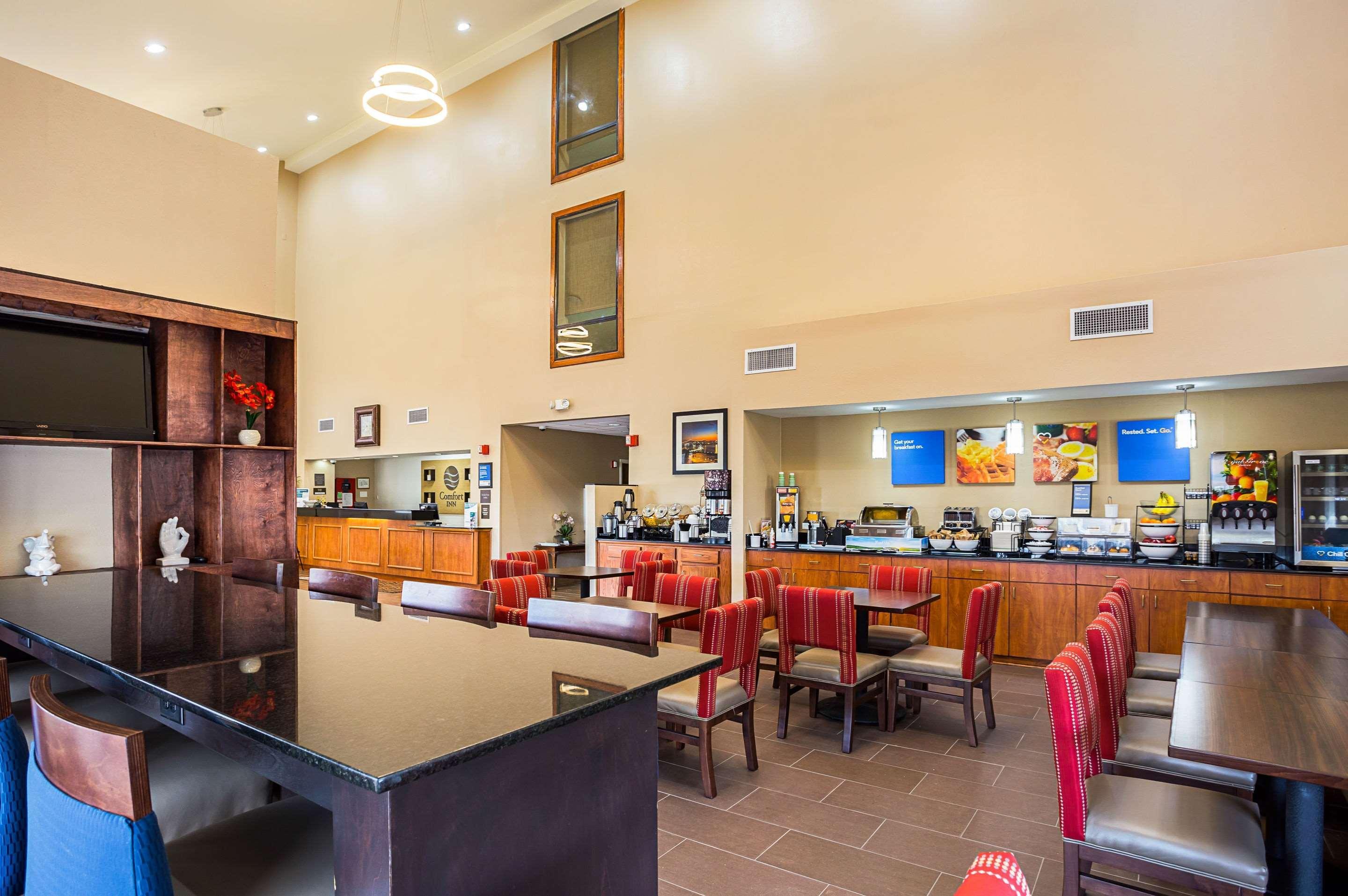 Comfort Area Inn 3*