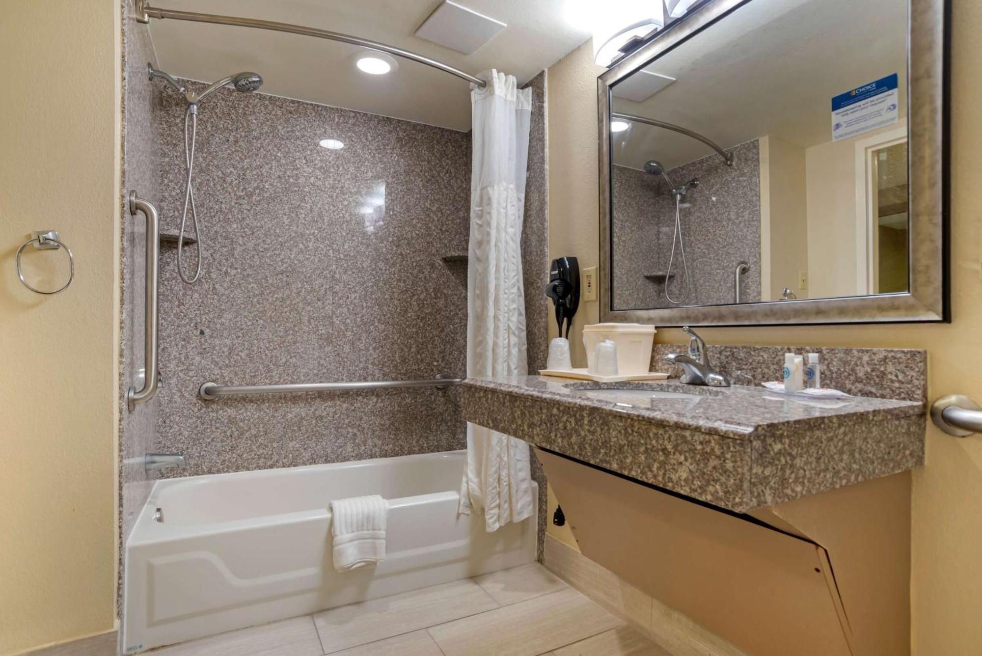 Comfort Area Inn